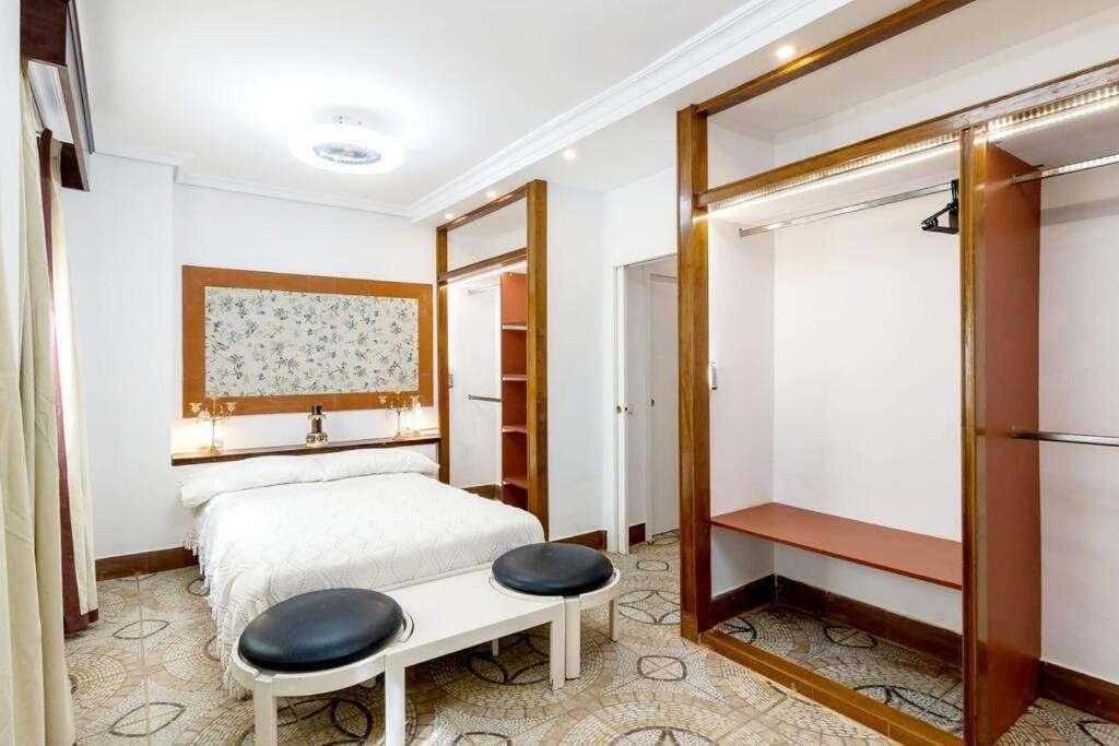 Precioso Apartamento Centrico Seville Luaran gambar