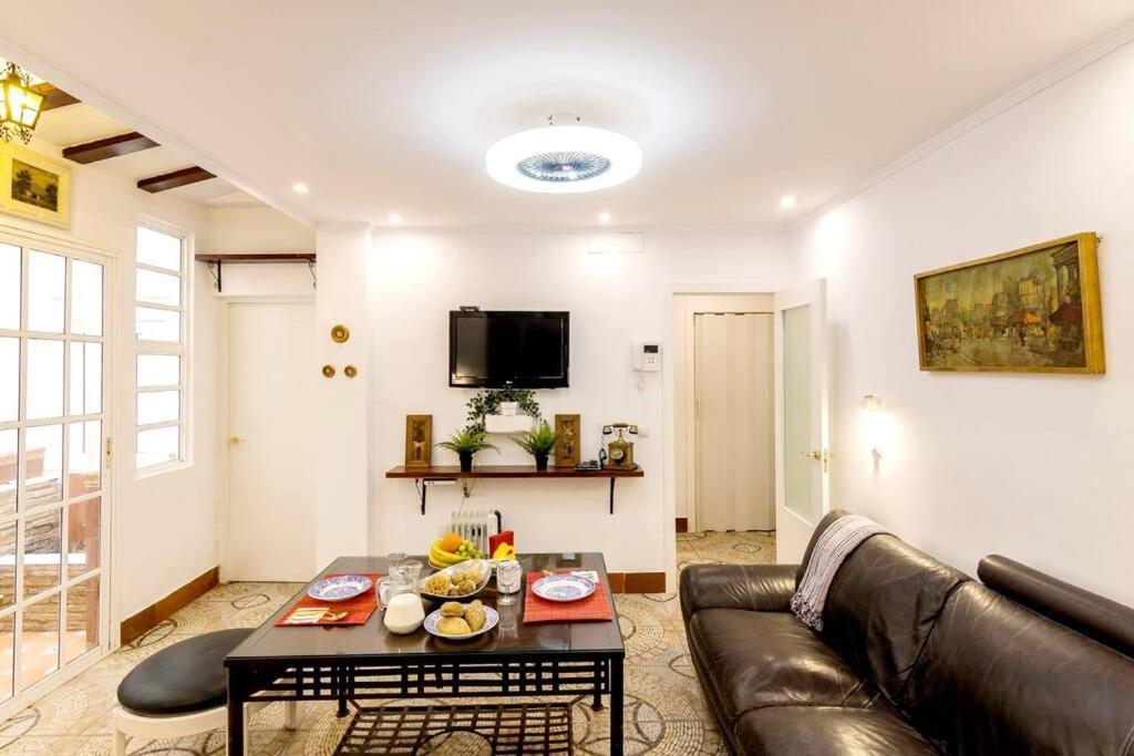 Precioso Apartamento Centrico Seville Luaran gambar