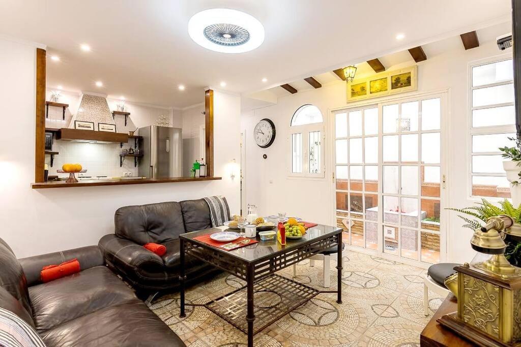 Precioso Apartamento Centrico Seville Luaran gambar